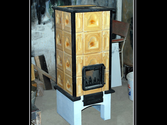 pp009-Pec v ráme (2x2) prenosná, sálavá