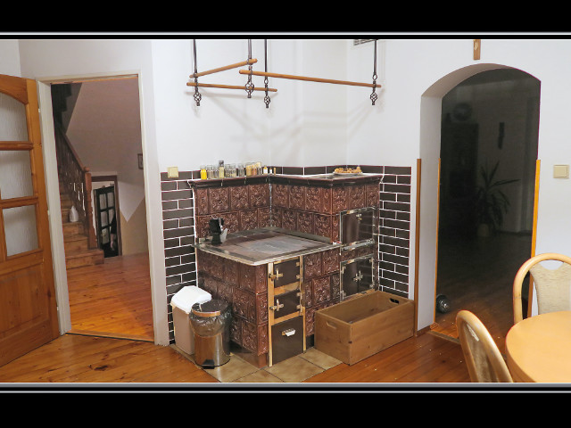 Šporák na väzbu, stavaný v Štiavniku, v 90 tych rokoch minulého storočia, fotené rok 2018