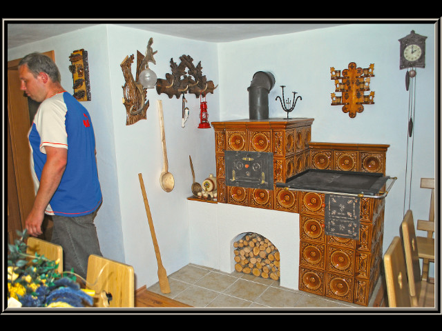 Šporák s podmúrovkou, stavaný u Mgr. Paciga, Liptovský Mikuláš, rok 2009