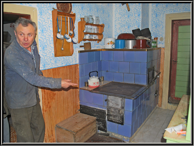 Šporák stavaný na Vrchrieke (Semeteš) Vysoká nad Kysucou stavaný starým Jánom Bitalom v roku 1948, fotografia z roku 2008