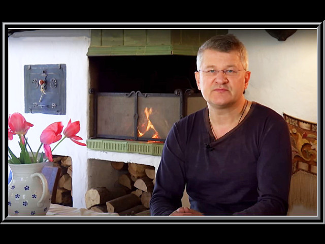 Krb otvorený interiérový, u známeho spisovateľa Pavla Weissa, rekonštrukcia na starom mlyne pri Trnave, rok 2003