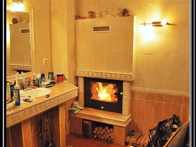 Krb teplovzdušný v Košiciach – Krásna, u p. Bariho, vložka BIJOZ tunelová – obojstranná (cez stenu, aj KV026), rok 2000