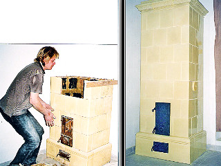 Rekonštrukcia starej kachľovej pece na Dunajskej ulici 20, v Bratislave, rok2002