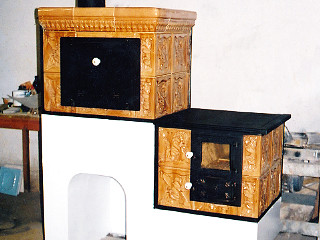 Prenosný šporák (so šiškou), väčších rozmerov, rok 1994