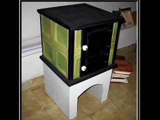 Prenosný šporák malý, (tzv. hríb) s klenbou, do rámu, farba šedo-zelená
